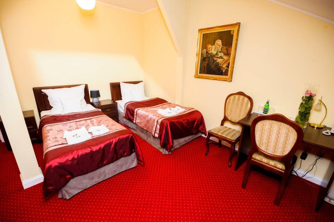 Hotel Dwor Sójki 외부 사진